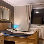 Lägenhet Eleganckie Mieszkanko Na Kamiennej Gorze