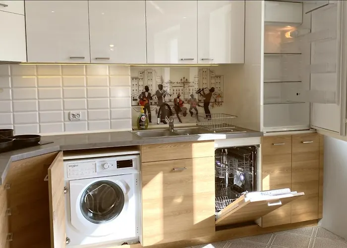 Eleganckie Mieszkanko Na Kamiennej Gorze アパート グディニャ